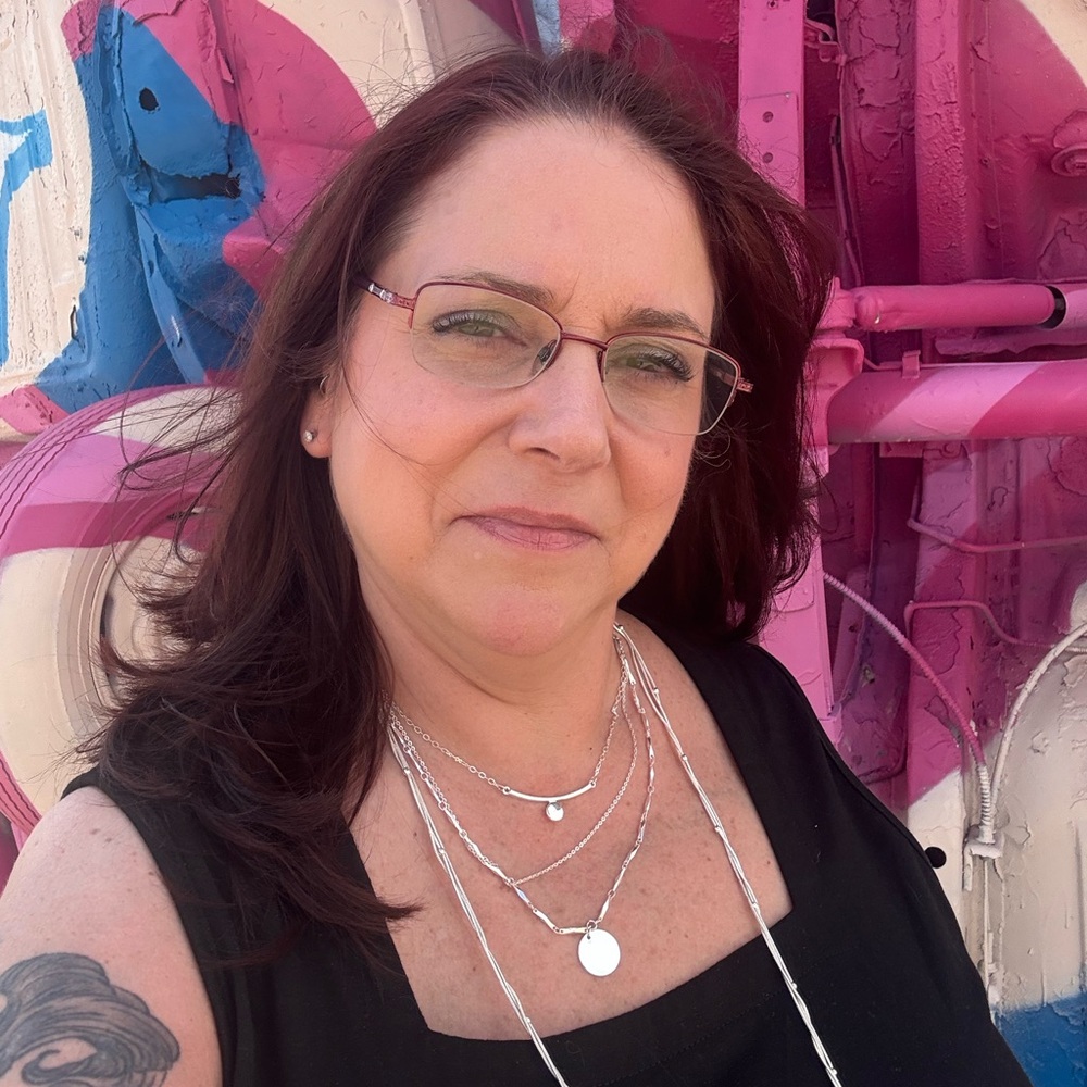 Meet your Posher, Brooke